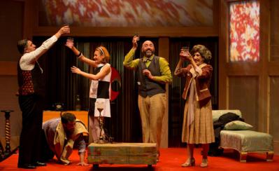 COMEDIA EN NEGRO  ( BLACK COMEDY )