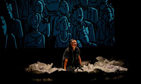 MEDEA A LA DERIVA