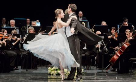 JOHANN STRAUSS-GRAN CONCIERTO DE AÑO NUEVO