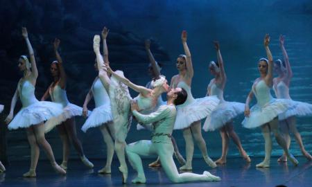 EL LAGO DE LOS CISNES, Ballet Clásico Internacional
