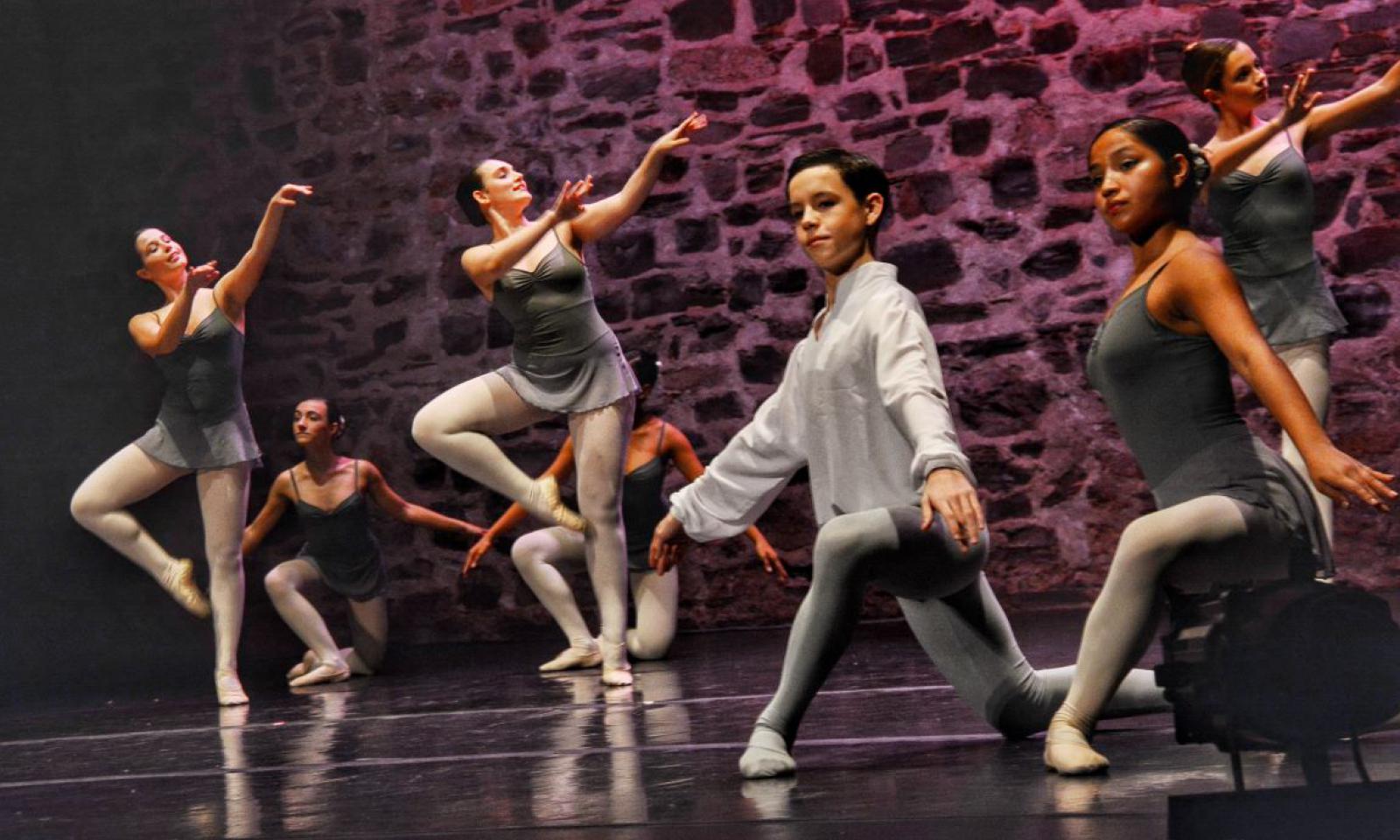 GALA DE NAVIDAD,  CONSERVATORIO PROFESIONAL DE DANZA. “SAGRARIO RUIZ-PIÑERO” DE CÁCERES