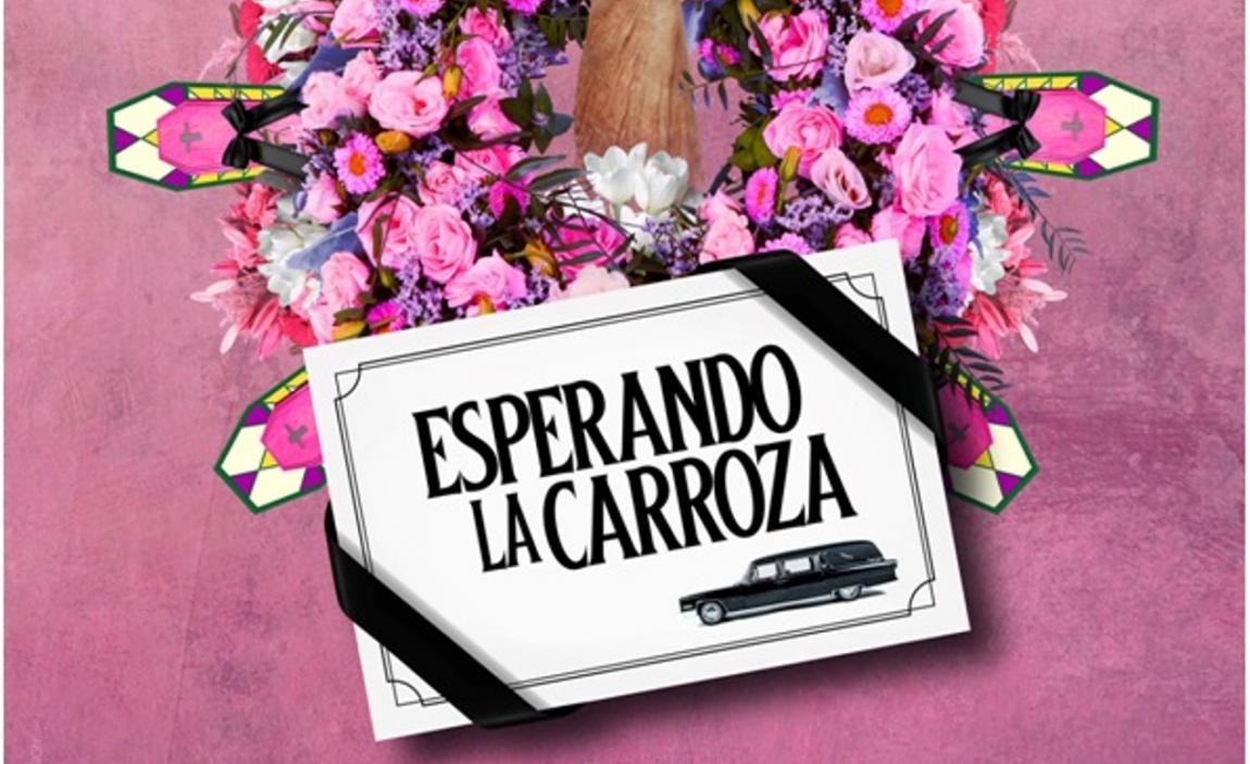 ESPERANDO LA CARROZA